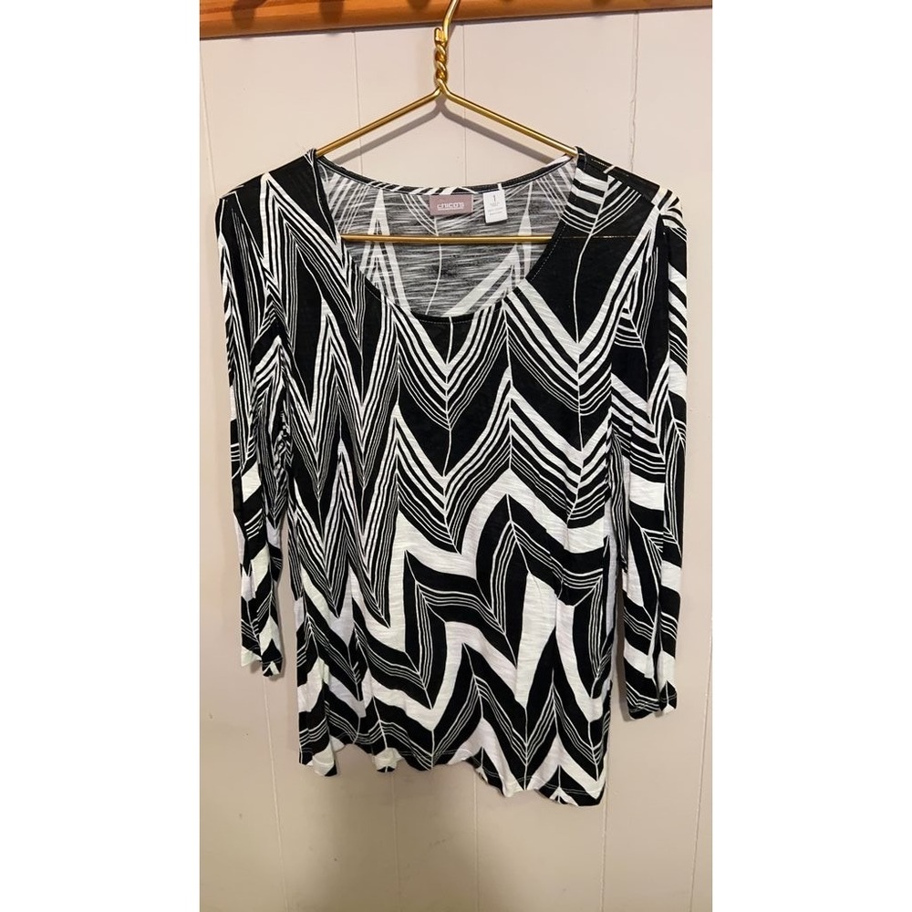 Chico's Black and White Geometric Print Top